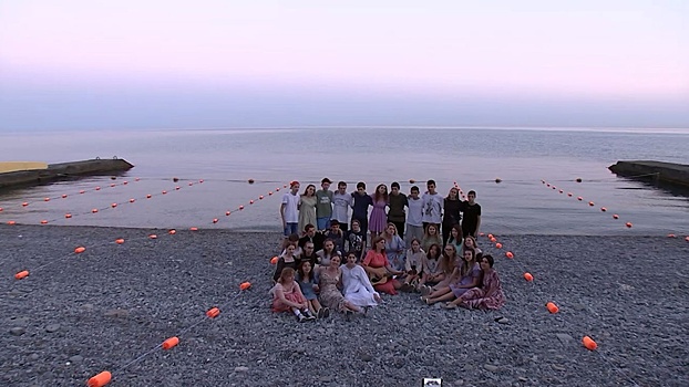 Дети из России и ЛДНР приняли участие в кинофестивале «Алые паруса» в «Артеке»