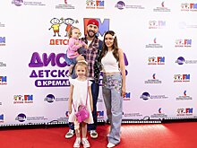 Рэпер ST пришел на концерт с дочками и рассказал о своих песнях для детей