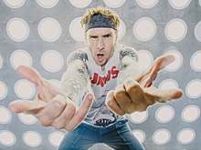 «Срыв башки — лучшая причина что-то делать». Известный рокер — о спорте, тяжелой музыке и новой рок-волне