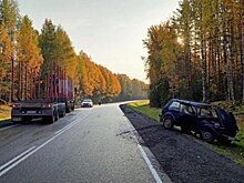 В Медвежьегорском районе 79-летний пенсионер на «Ниве» врезался в грузовик