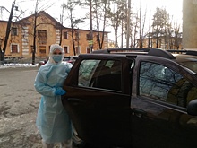 "Приходишь поздно, на сон - 4-5 часов": свердловский фельдшер рассказала о своей нагрузке