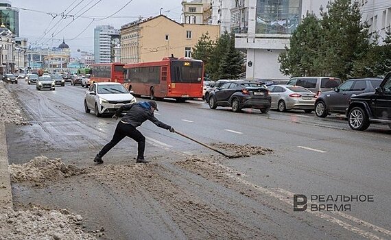 Власти Казани оценили уборку дорог в зимнее время на "удовлетворительно"
