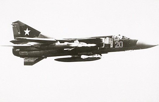 Пролет над Тель-Авивом: как советский Миг-25 дразнил израильские ВВС