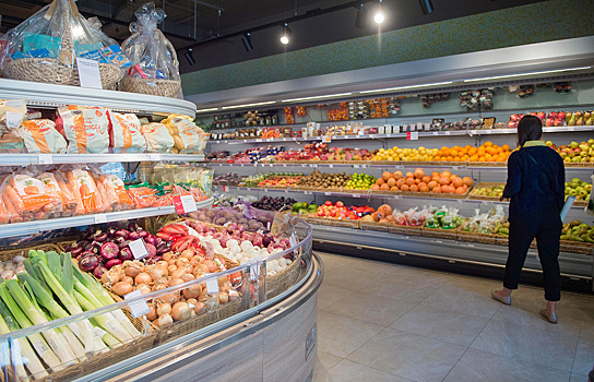 В Москве в «длинные» выходные продолжат работать аптеки и продуктовые магазины