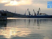 В порту Махачкалы проведут ремонт причала для паромов
