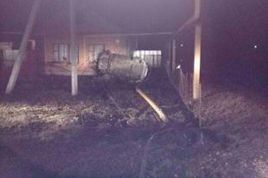 В Ставропольском районе «Гранта» врезалась в опору трубы и перевернулась