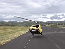 Видео: Британцы годами насмехались над Reliant Robin, а он взлетел