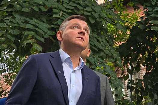 Слюсарь: силы ПВО отбивают атаку ПВО на Ростов-на-Дону, повреждены жилые здания