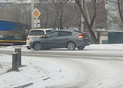 Амурчане делятся кадрами выпавшего снега и последствиями гололёда