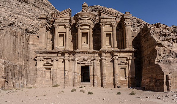 Российские туристы волнуются из-за новых правил пребывания в Иордании