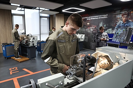 В России увеличилось количество желающих поступить в колледжи