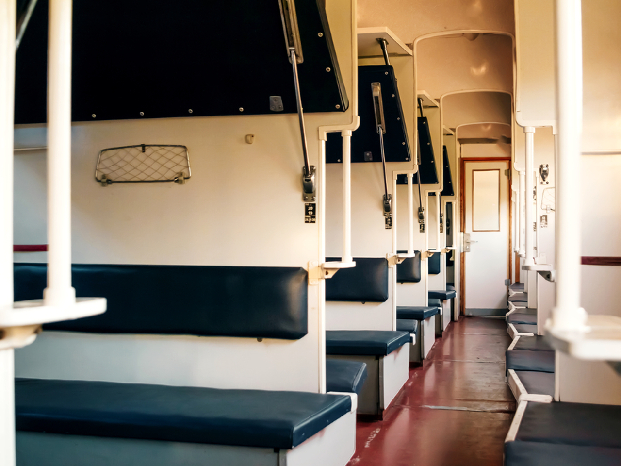 Общий вагон ржд 3о. Общий вагон ржд. Сидячий плацкарт. Общий вагон ржд. Плацкарт общий вагон.