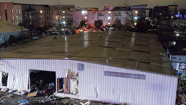 Число жертв торнадо в США увеличилось до 25