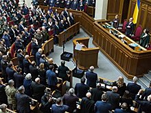 Команда Зеленского опубликовала видеопетицию о роспуске Рады