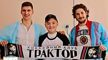 Хотели вручить клюшку на матче: на Южном Урале простятся с юным фанатом «Трактора»