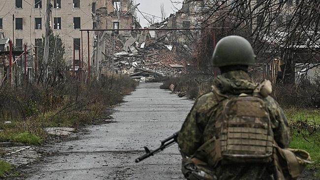 Нейросеть «кормила» бойцов провизией с вражеских дронов: хроника штурма глазами комбата с двумя орденами Мужества