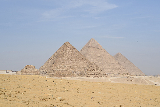 Тайна египетских пирамид Гизы сделалась все более загадочной