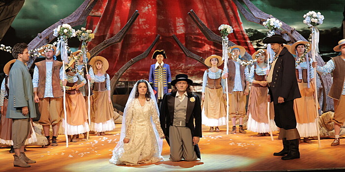 «Алые паруса» в театре «Поколение»: «Ее называли сумасшедшей, а она шла к своей мечте»