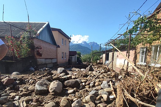 Больше 400 частных домов во Владикавказе подтопило после ливня