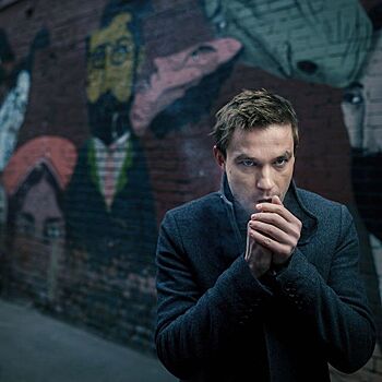 Актер Александр Петров готовится к режиссерскому дебюту