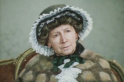 «Обратите внимание: здесь лежит Рина Зеленая!»: почему актриса жила в доме престарелых