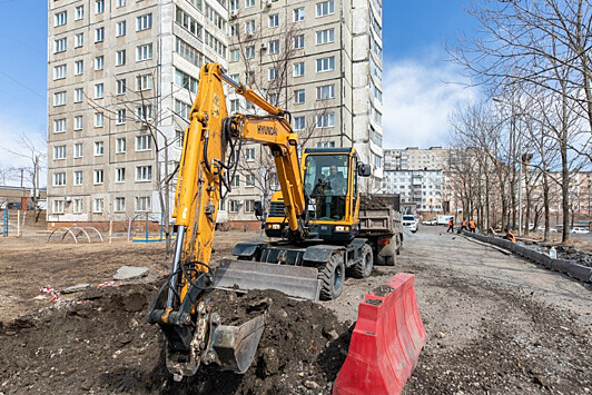 К выполнению комплексного ремонта дорог приступили во Владивостоке
