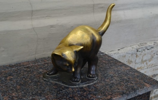 Памятник котенку Фунтику, Санкт-Петербург, Российская Федерация