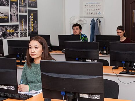 В период локдауна "Компьютерная Академия ШАГ" бесплатно научит безработных россиян зарабатывать и быть востребованными