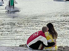 Певец Джастин Бибер опубликовал фото с женой после слухов о разводе