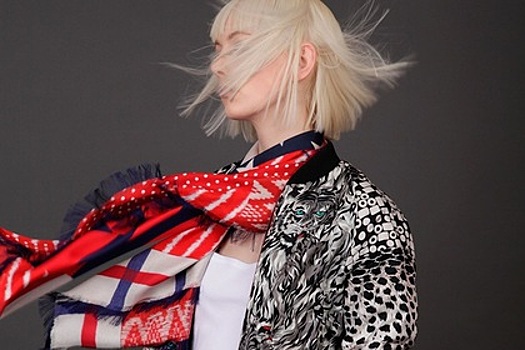 Художник Маша создал одежду по мотивам мандал и работ Луизы Буржуа