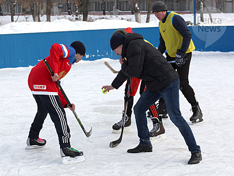 В «Спутнике» пройдут соревнования по хоккею с мячом среди дворовых команд