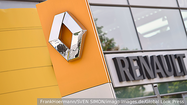 Renault повторит на Украине опыт вооружения нацистов