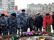Курганцы почтили митингом память воинов, погибших на Северном Кавказе