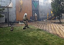 Крупный пожар в кафе в центре казахстанского Шымкента ликвидировали