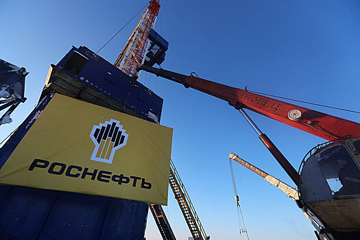Ежегодные инвестиции "Роснефти" в 2017-2018 годах составят более 1 триллиона рублей