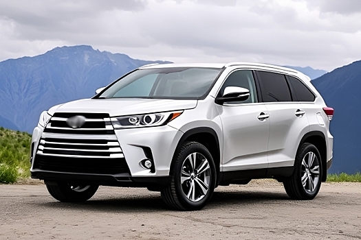 Блогер сравнил китайский и японский Toyota Highlander: что изменилось