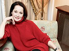 Олеся Судзиловская, Ольга Кабо и другие звезды оценили рождественскую коллекцию модного бренда