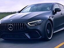 Блогер из России сжег Mercedes-AMG GT 63 S после отказа производителя в ремонте