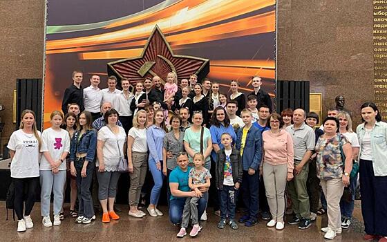 Жителей Донбасса отвезли на спектакль театра Олега Табакова в Музее Победы