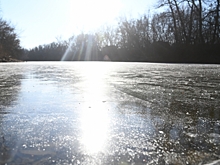 Лед на водоемах Волгоградской области все еще остается опасным
