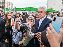 Собянин осмотрел итоги реконструкции школы в Митине