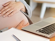 В Крыму безработные мамы смогут оформить пособие по беременности и родам через Госуслуги