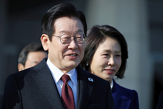 Ли Чжэ Мён прибыл с госвизитом в Китай