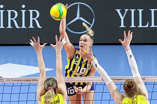 Федоровцева рассказала, задумывалась ли она когда-нибудь о том, чтобы бросить волейбол