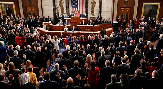 США требуют возобновления эмбарго ООН на поставки оружия Ирану