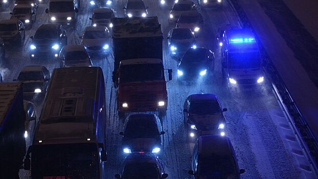 "Яндекс.Пробки" объяснили ночные 10-балльные пробки фейковыми сигналами GPS