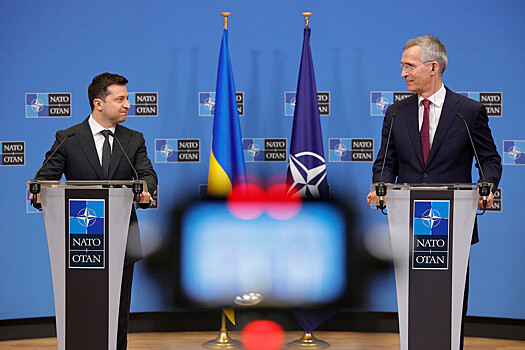 Институт Сороса заявил о провале заявки Зеленского на вступление Украины в НАТО