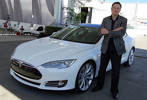 Илон Маск показал ретро-рекламу в Twitter: «К тому же, лошади еще и самоуправляемые!»