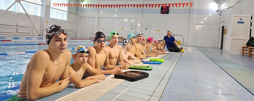 Пловцы из Ивантеевки заработали почти 40 медалей на соревнованиях в Рузе