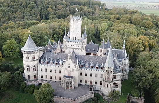 Сын немецкого принца втайне от отца продал фамильный замок за €1